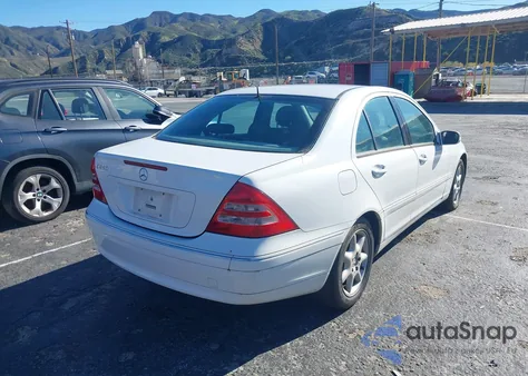 2001 Mercedes-Benz C 240 from USA, damaged, VIN WDBRF61J81F070262